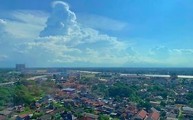 Netflix 2 Bedroom Troika Kota Bharu Homestay 1812