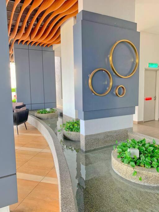 Netflix 2 Bedroom Troika Kota Bharu Homestay 1812 Luaran gambar