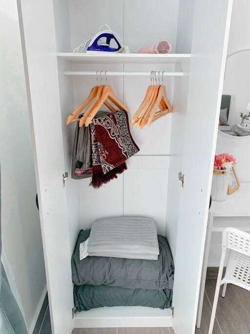 Netflix 2 Bedroom Troika Kota Bharu Homestay 1812 Luaran gambar
